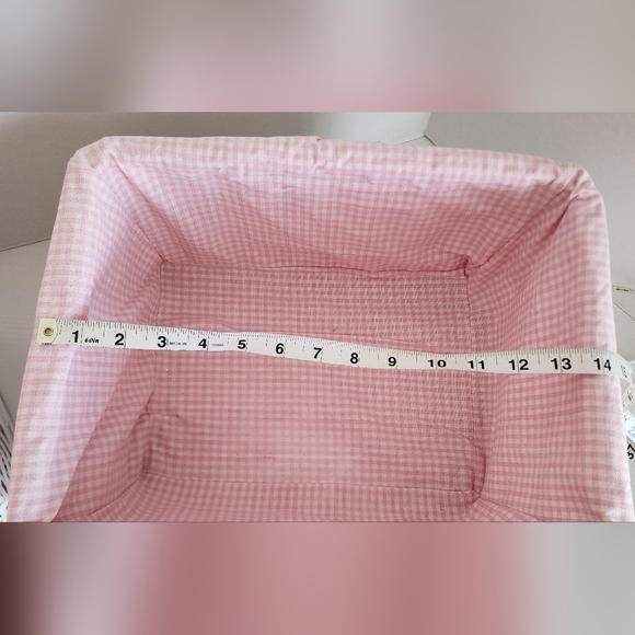 white wicker baskets with pink liner Storage Organizer Set Of 3 - Picture 14 of 16